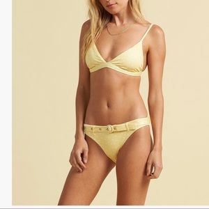 NWT Billabong Yellow Polka Dot Bikini 👙